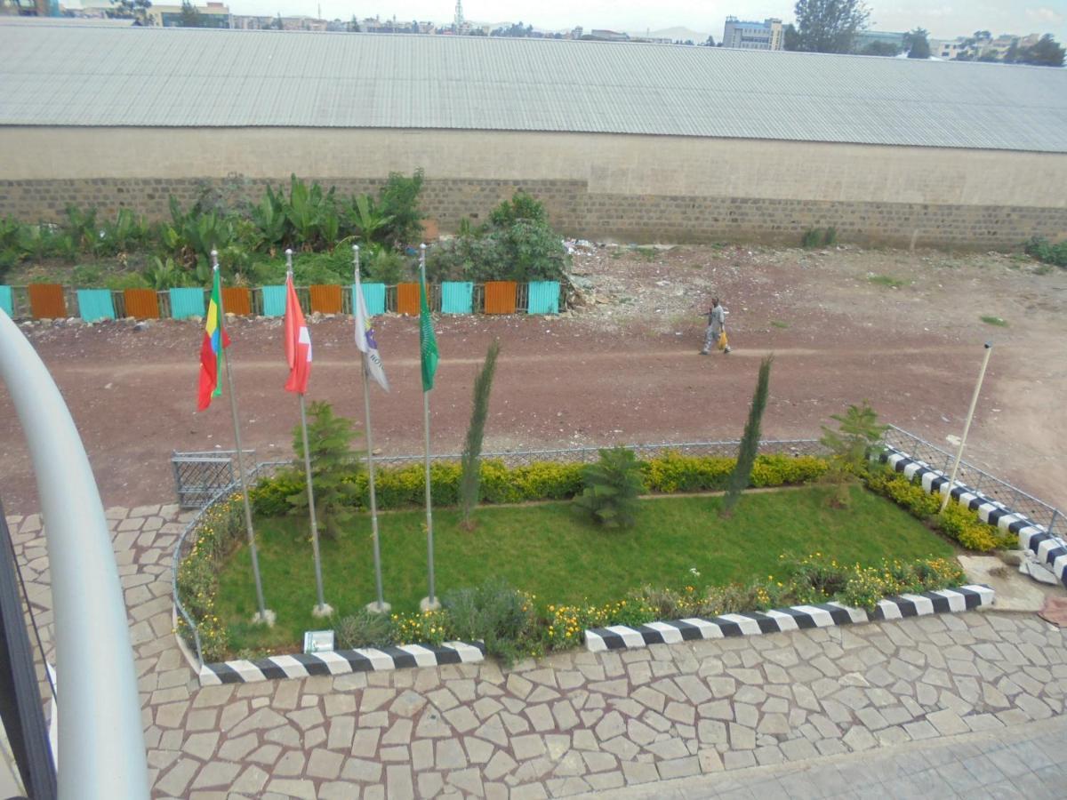 Miracle Hotel Addis Ababa Exterior photo